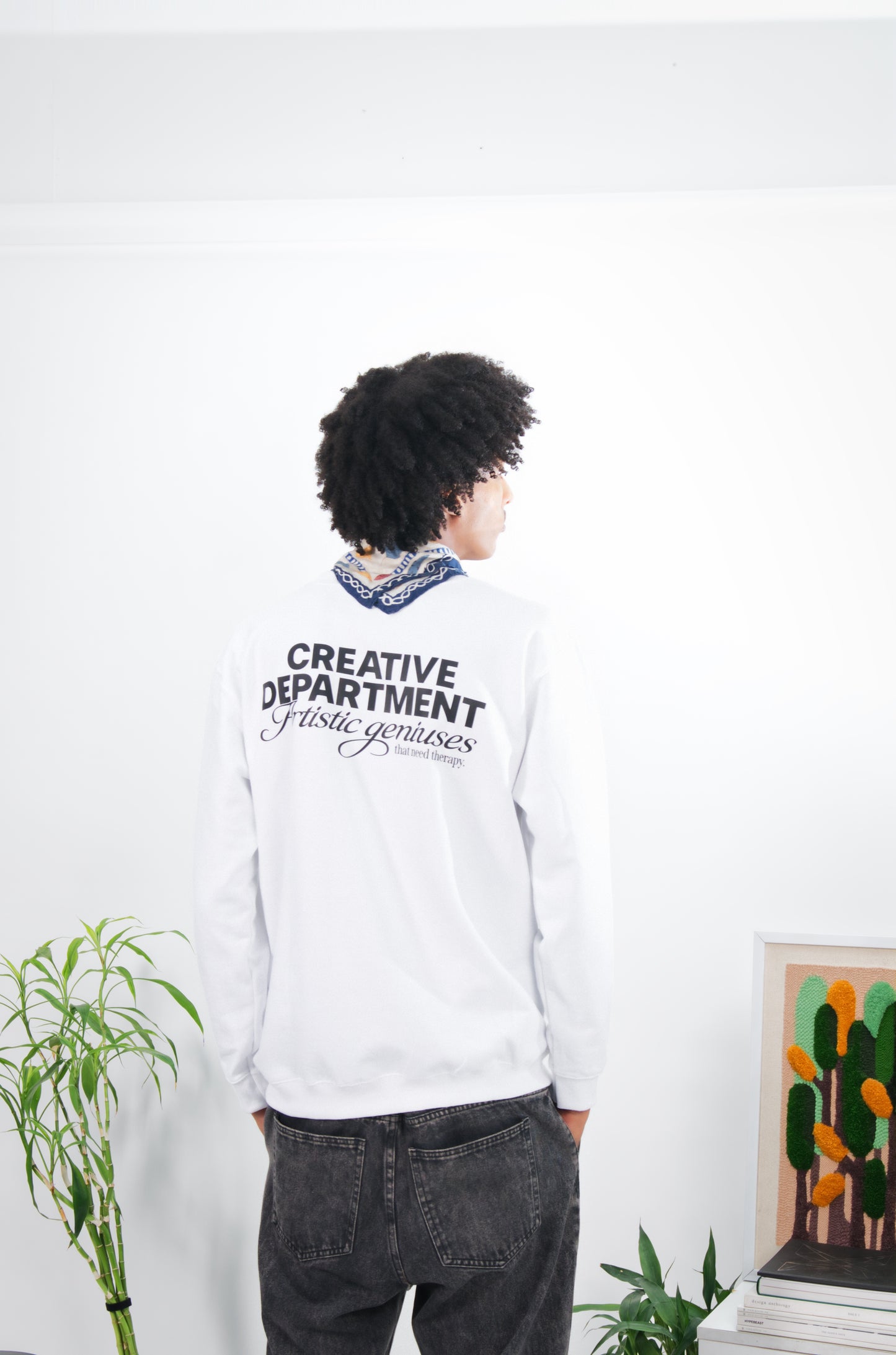 GotLuv "Artistic Genuises Sweatshirts" Pitch Black